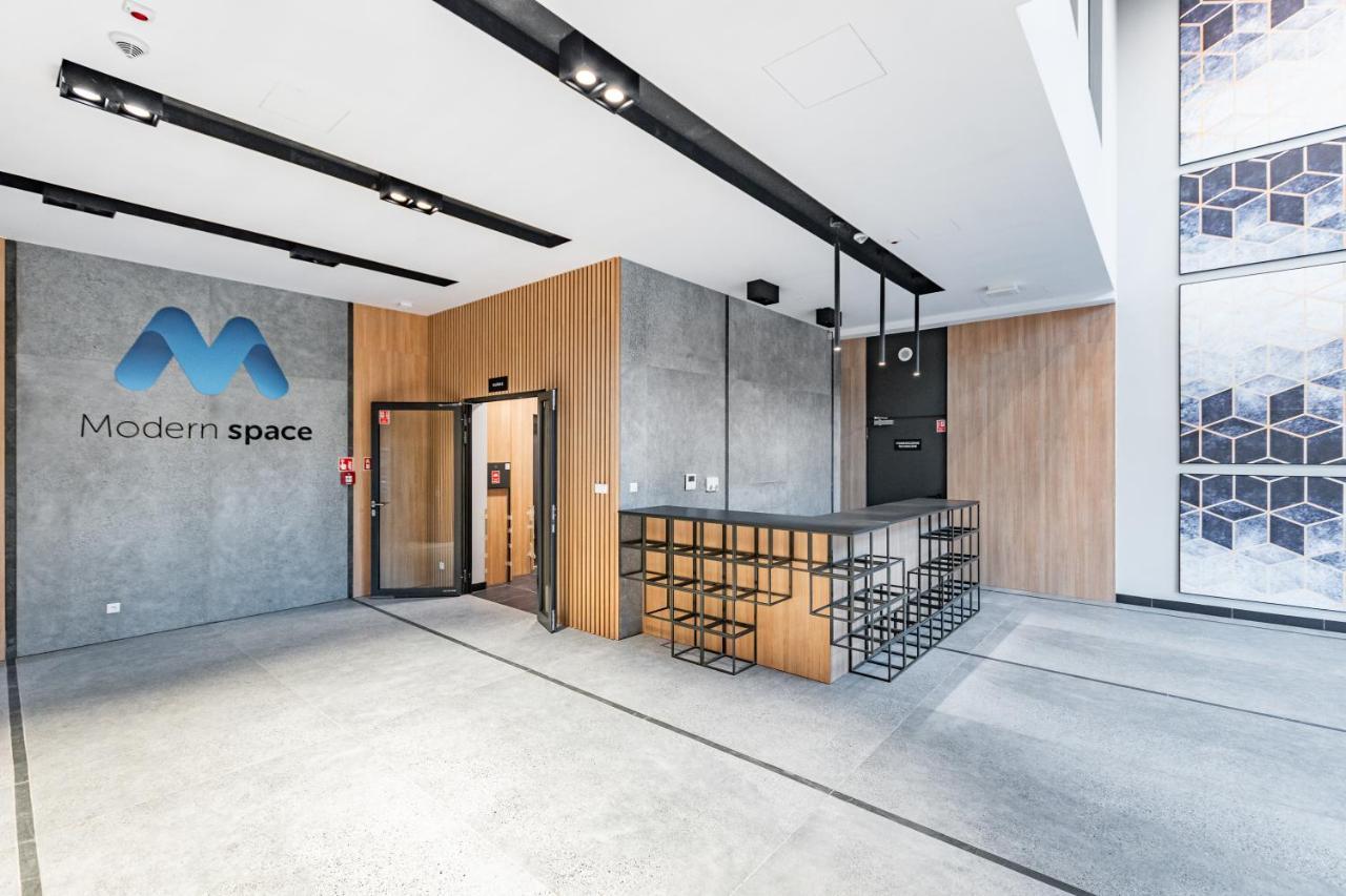 Wiktoryn 6 By Homeprime Warszawa Eksteriør billede